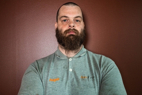 Dawid Zimmy – tekniker hos Prestmarken Bilservice